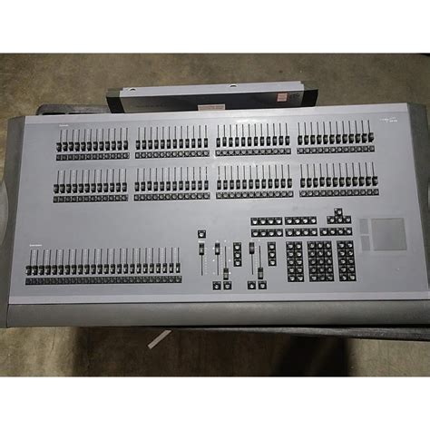 ETC Express 48/96 Console – PNTA Rentals.